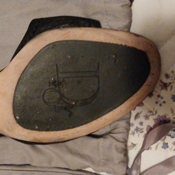 Christian Dior slides. Size 41 - Picture 11 of 16